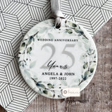 Personalised Wedding Anniversary Gift Silver Golden Diamond Mr & Mrs 25Th 50Th 5Th 1St Ceramic Or Acrylic Round Decoration Ornament Keepsake