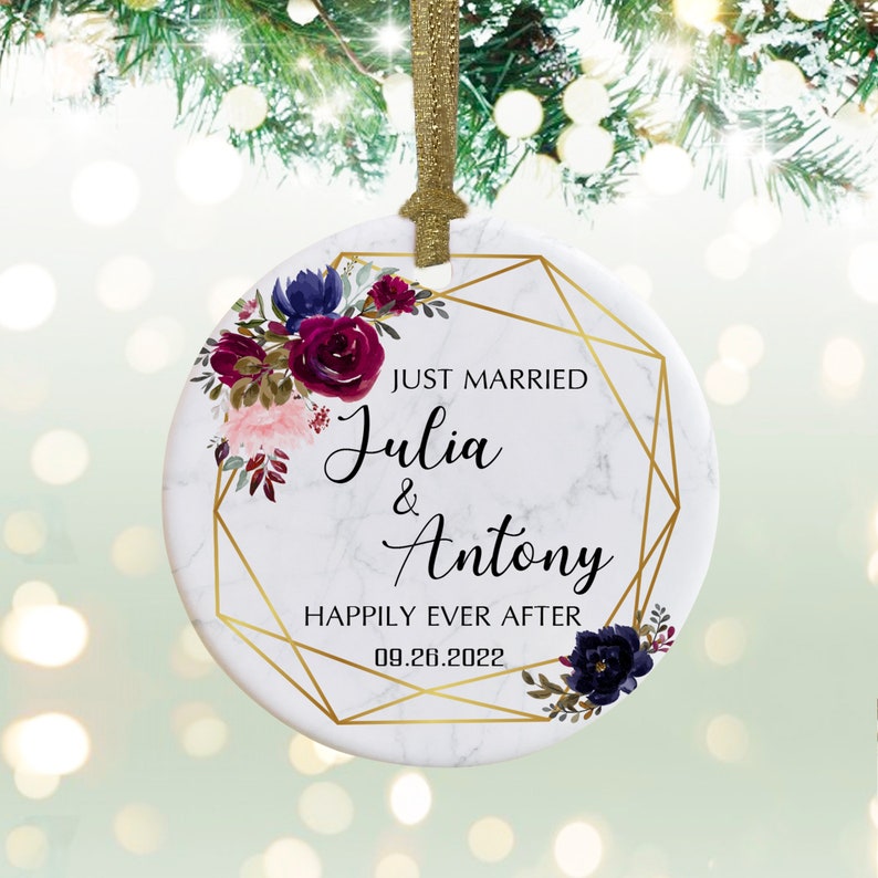 Personalized Anniversary Gift, Wedding Ornament -,Christmas Tree Ornament -Our First Christmas Married-Anniversary Keepsake-Wo004