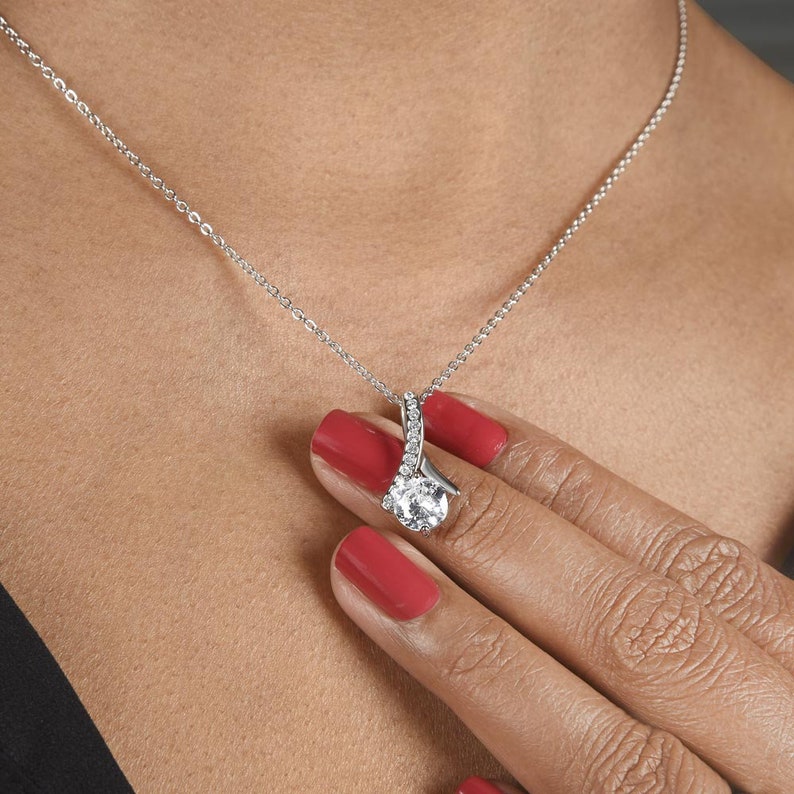 Necklace For Girlfriend - Valentines Day Gift, Girlfriend Gifts, Girlfriend Birthday Gifts, Girlfriend Jewelry, Alluring Beauty Necklace
