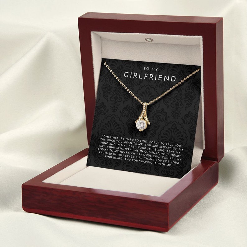 Necklace For Girlfriend - Valentines Day Gift, Girlfriend Gifts, Girlfriend Birthday Gifts, Girlfriend Jewelry, Alluring Beauty Necklace