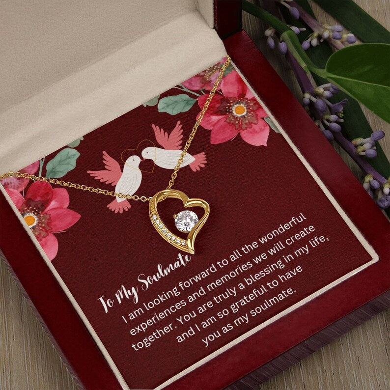 Valentine Gift Present From Soulmate Forever Love Necklace from boyfriend / Husband, Luxury Jewelry Box with Message Card