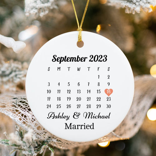 Married Ornament, Newlywed Gift, Wedding Date Ornament,  Anniversary Gift, Our First Christmas, Wedding Gift For Couple
