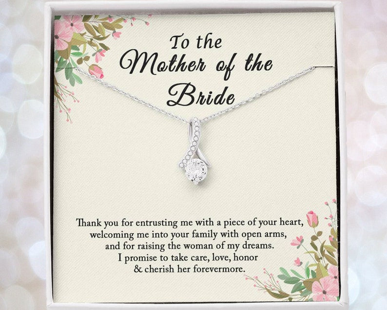 To Mother of the Bride Necklace Thank you for entrusting me with piece of your heart Wedding Gift Alluring Beauty Necklace LX334C