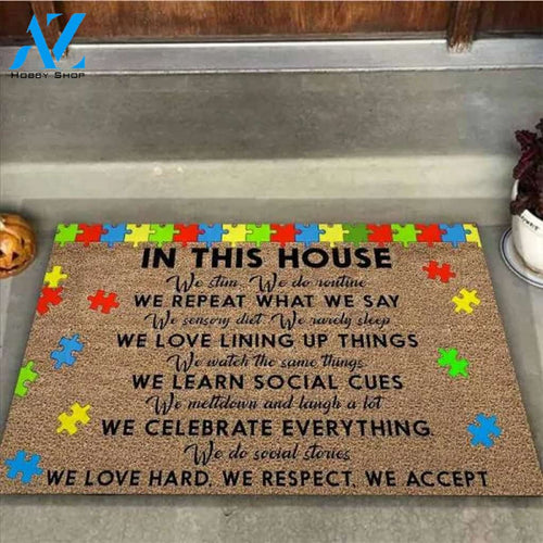 In This House We Never Give Up Autism Awaremess Easy Clean Welcome DoorMat