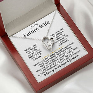 To My Future Wife, Girlfriend Necklace - Necklace for Her, Gift for Birthday, Gift for Valentine's Day, Forever Love Necklace