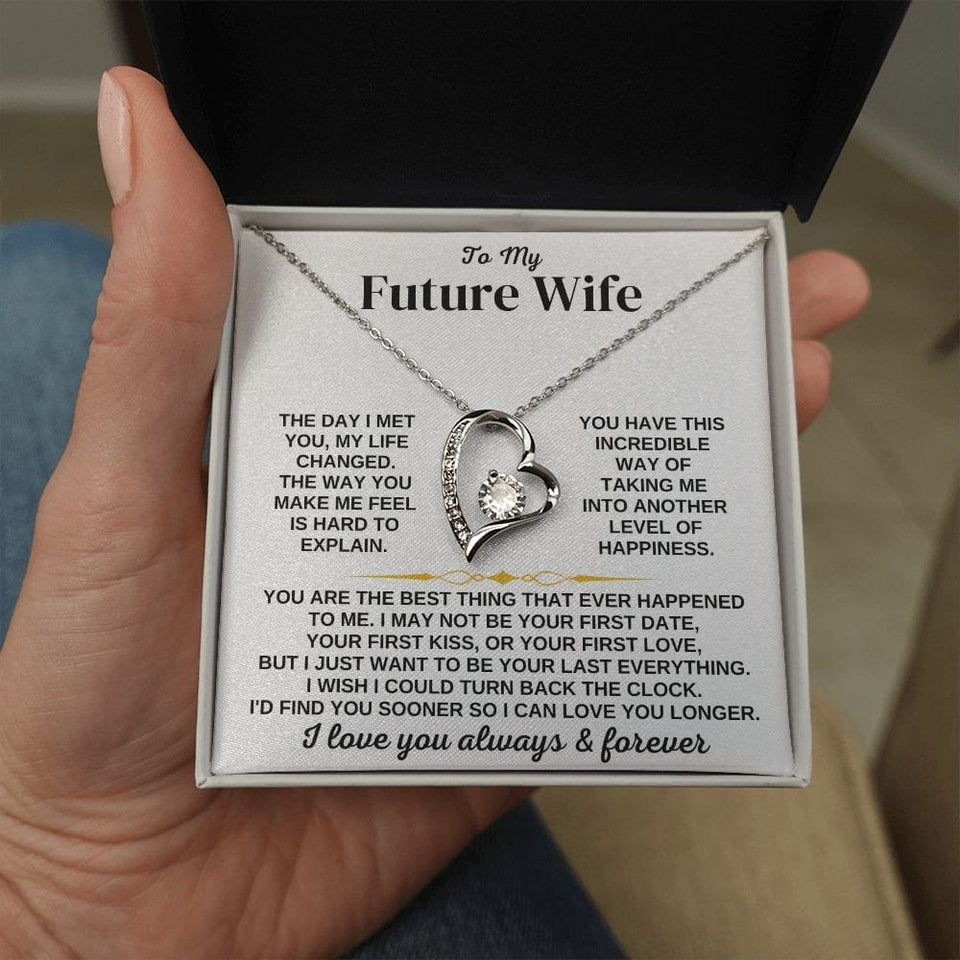 To My Future Wife, Girlfriend Necklace - Necklace for Her, Gift for Birthday, Gift for Valentine's Day, Forever Love Necklace