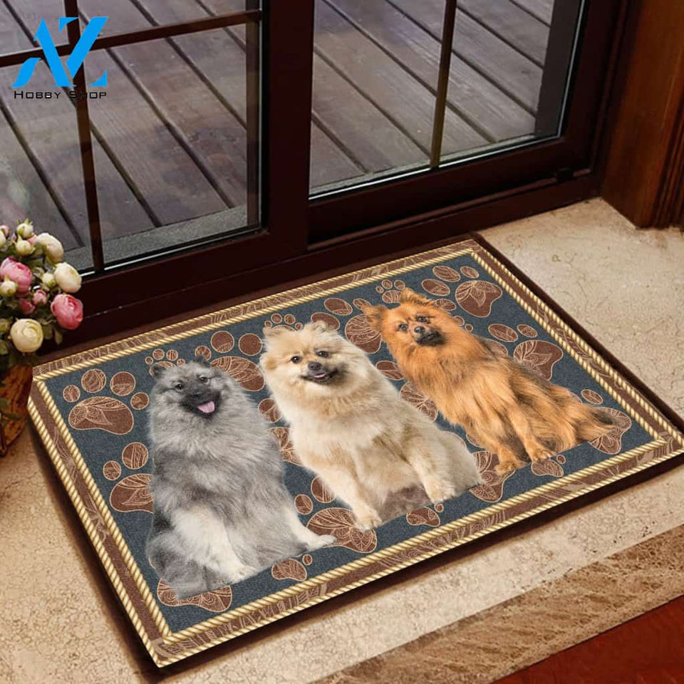 Keeshond Flower Paw - Dog Doormat Welcome Mat House Warming Gift Home Decor Gift for Dog Lovers Funny Doormat Gift Idea