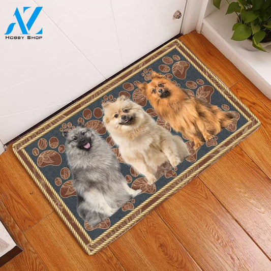Keeshond Flower Paw - Dog Doormat Welcome Mat House Warming Gift Home Decor Gift for Dog Lovers Funny Doormat Gift Idea