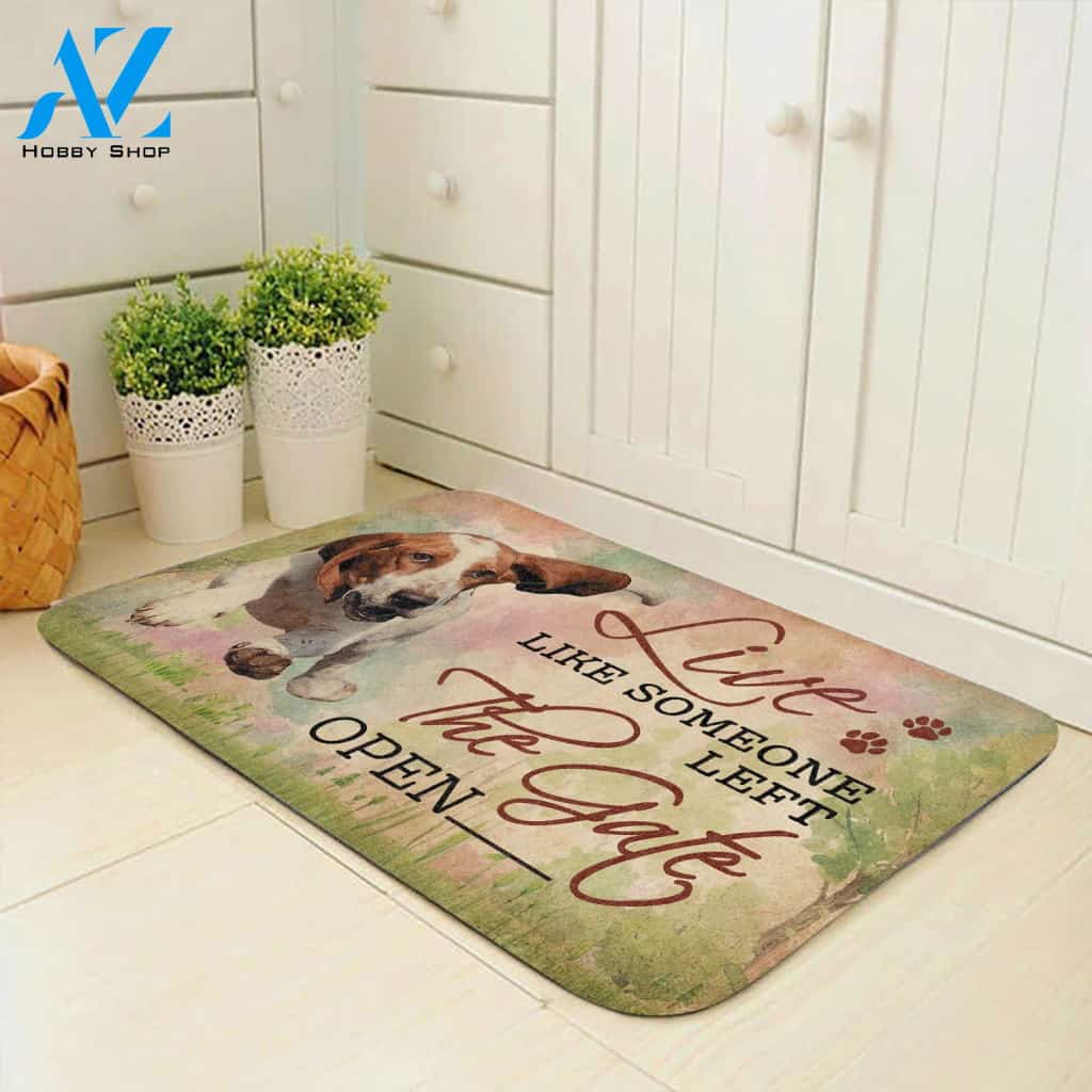 Live Like Someone Left The Gate Open Basset Hound Doormat | Welcome Mat | House Warming Gift