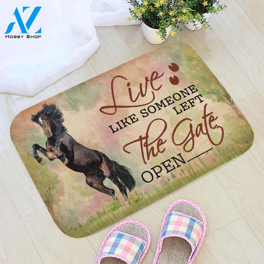 Live Like Someone Left The Gate Open Horse Doormat Welcome Mat House Warming Gift Home Decor Funny Doormat Gift Idea