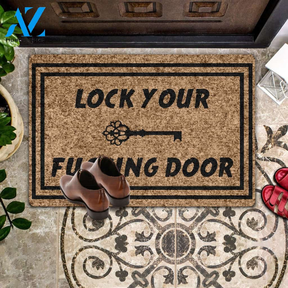 Lock Your Door - Remind Doormat | Welcome Mat | House Warming Gift | Christmas Gift Decor