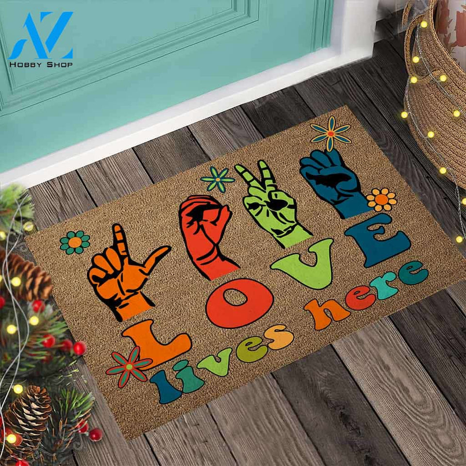 Love Lives Here - American Sign Language Coir Pattern Print Doormat