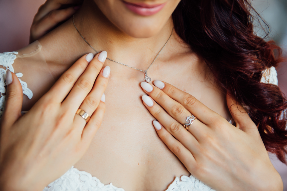 "Blessings To Both" Bride Wedding Day Necklace Gift From Brother Alluring Beauty Pendant Jewelry Box