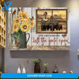 Old sunflower vase with angus - Live like someone, left the gate open - Farm Landscape Canvas Prints - Wall Art