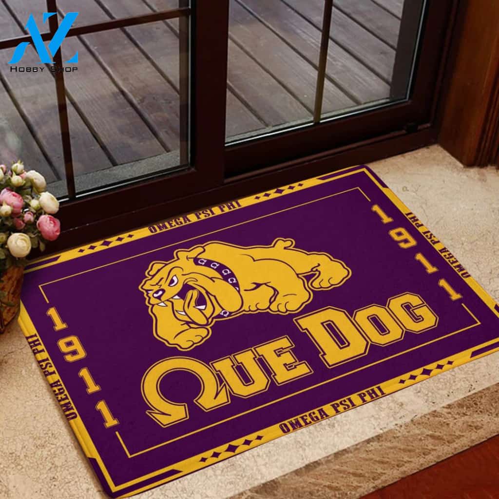 Omega Psi Phi 1911 Que Dog Doormat