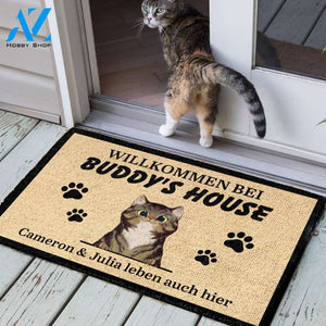 Personalisiert Willkommen bei Katze Haus German - Funny Personalized Cat Doormat 