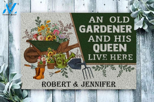 Personalized An Old Gardener And His Queen Live Here Vintage Funny Indoor And Outdoor Doormat Warm House Gift Welcome Mat Gift For Garden Lovers