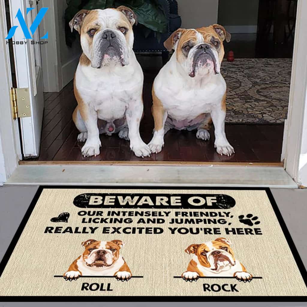 Gosszy - Personalized Beware Of Dog Doormat With Anti-slip Rubber, Custom 501 Dog Breeds & Name, Funny Doormat, Non-Woven Fabric Doormat