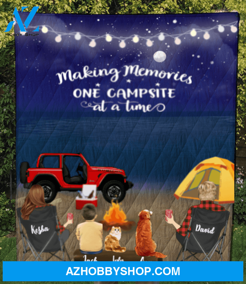 Personalized blanket gift idea for the whole family, cat dog owners - Parents, 1 Kid & 2 Pets Night Beach Camping Quilt Blanket - Making memories one campsite at a time