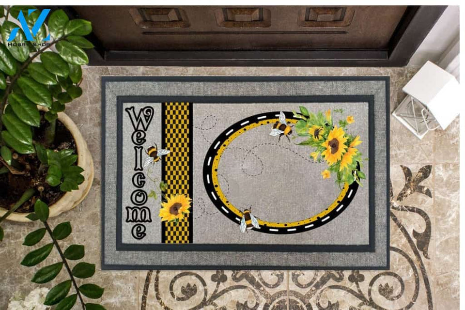 Personalized Bumble Bees & Sunflowers Insect Doormat Indoor and Outdoor Doormat Entrance Rug Sweet Home Decor Housewarming Gift Gift for Bee Lovers Insect Lovers Gift Idea