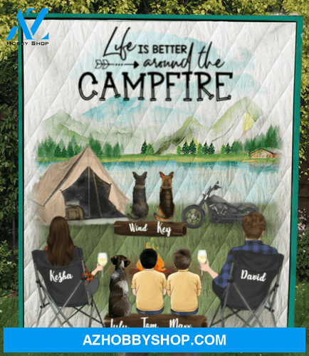 Personalized camping blanket gift idea for the whole family - Parents with 2 Kids & 3 Pets Quilt Blanket - No camper - Father's day gift from wife to husband