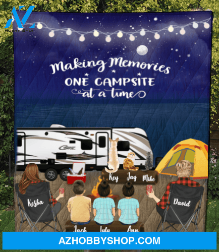 Personalized cat, dog & owners blanket gift idea for the whole family - Parents, 3 Kids & 3 Pets night beach camping quilt