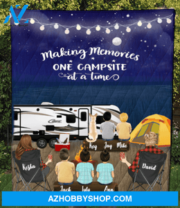Personalized cat, dog & owners blanket gift idea for the whole family - Parents with 5 kids & 1 pet night beach camping quilt blanket