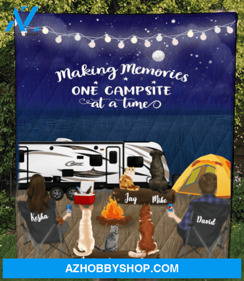 Personalized cat, dog & owners camping blanket gift idea for the whole family, cat dog lovers - 5 Pets & Couple Night Beach Camping Quilt V5