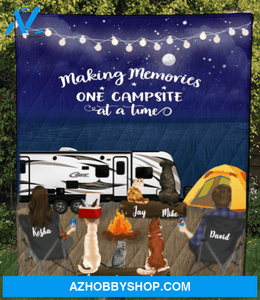 Personalized cat, dog & owners camping blanket gift idea for the whole family, cat dog lovers - 5 Pets & Couple Night Beach Camping Quilt V5