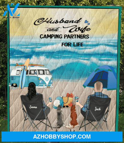 Personalized cat, dog & owners camping blanket gift idea for the whole family, cat dog lovers - 2 Pets & Couple beach camping quilt - I love you to the beach and back