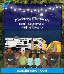 Personalized cat, dog & owners camping blanket gift idea for the whole family - Parents, 1 Teen, 3 Kids & 2 Pets night beach camping quilt
