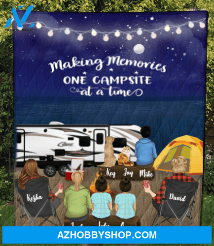 Personalized cat, dog & owners camping blanket gift idea for the whole family - Parents with 2 teens, 2 Kids & 2 Pets night beach camping quilt blanket