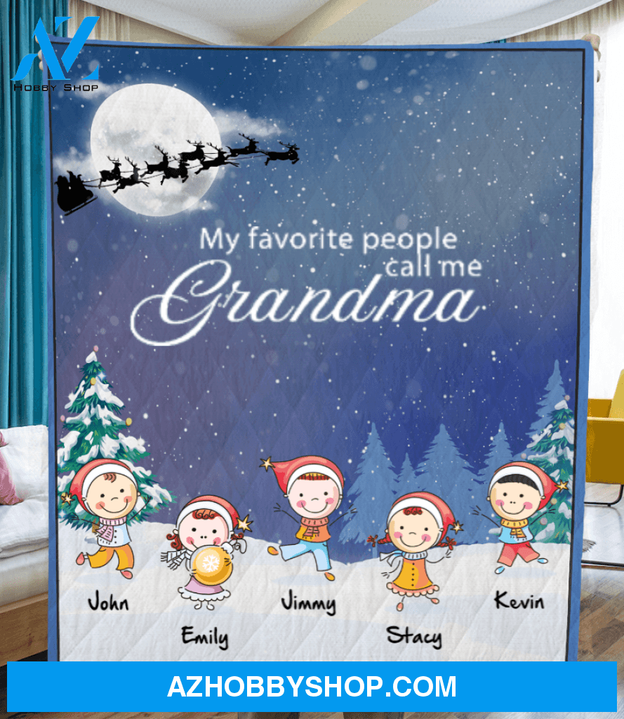 Personalized Christmas Blanket Gift idea for Grandma - 5 Kids - My favorite people call me Grandma