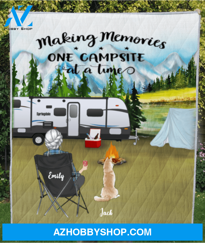 Personalized gift for dog mom, cat lovers - Mom with 1 pet mountain camping quilt blanket - Making memories one campsite at a time