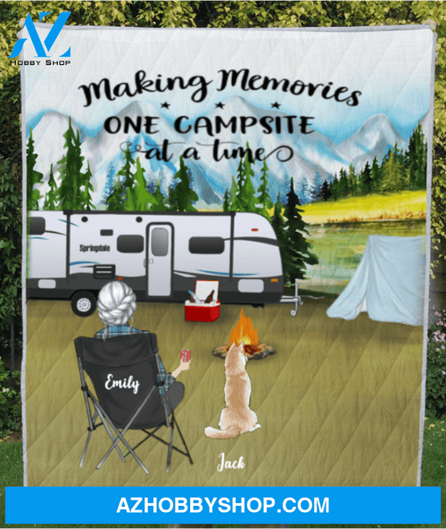 Personalized gift for dog mom, cat lovers - Mom with 1 pet mountain camping quilt blanket - Making memories one campsite at a time
