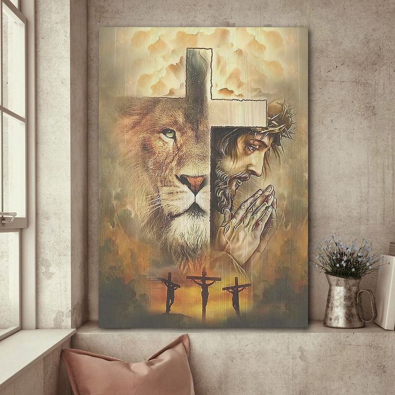 Praying with Jesus Lion of Judah Cross - Matte Canvas