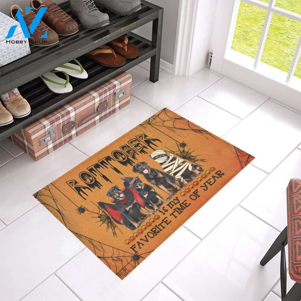 Rottweiler Halloween Indoor And Outdoor Doormat Gift For Rottweiler Dog lovers Gift For Friend Family Home Decor Warm House Gift Welcome Mat