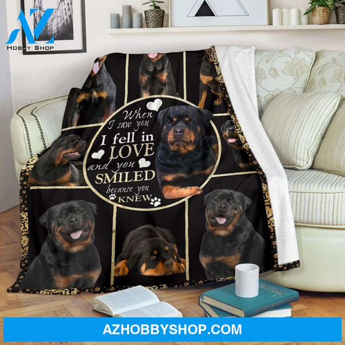 Rottweiler when i saw you i fell in love Fleece Blanket