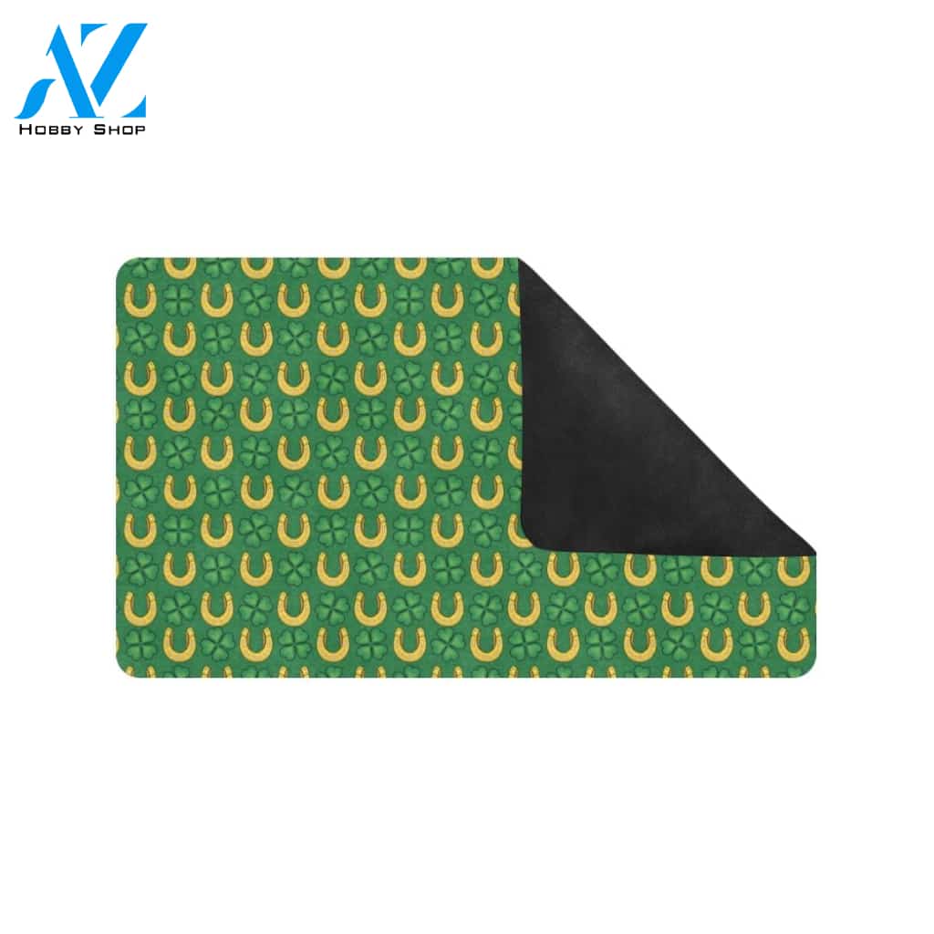 Shamrock Horseshoes Print Pattern Rubber Doormat