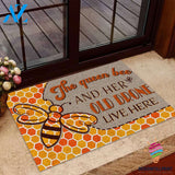The Queen Bee And Her Old Drone Live Here Personalized Welcome Doormat NHD