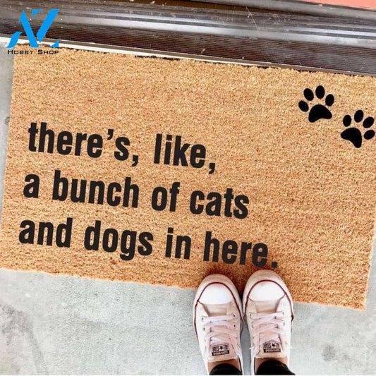 There like a bunch of cats and dogs in here CLA1710014D Doormat