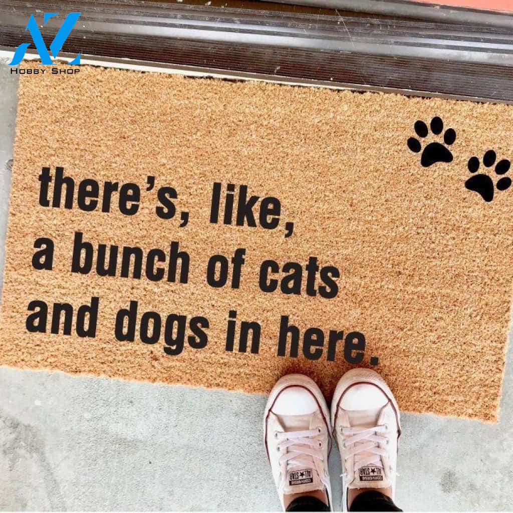 There like a bunch of cats and dogs in here CLA1710014D Doormat