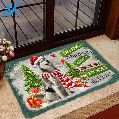 This Home Is Filled With Kisses huysky Doormat