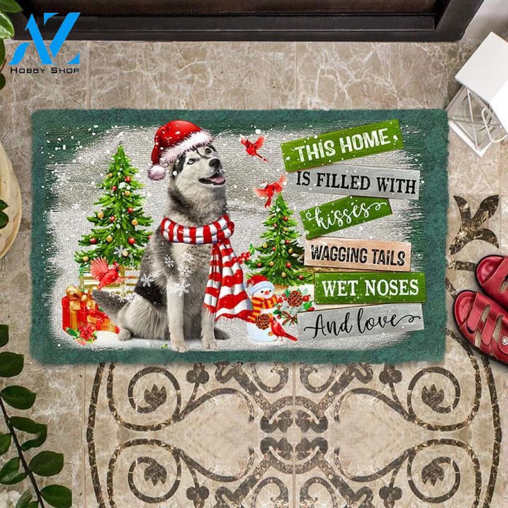This Home Is Filled With Kisses huysky Doormat