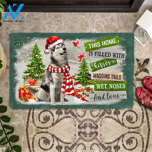 This Home Is Filled With Kisses huysky Doormat