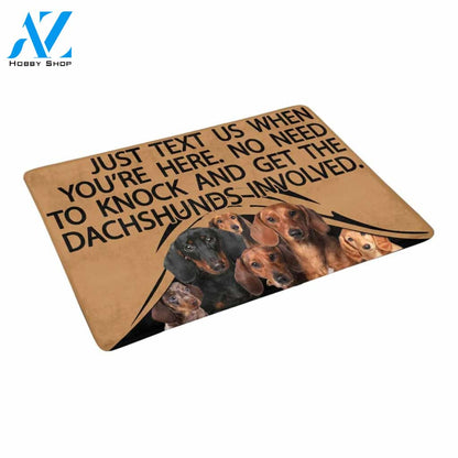 TO KNOCK AND GET THE DACHSHUNDS INVOLVED Doormat 23.6" x 15.7" | Welcome Mat | House Warming Gift