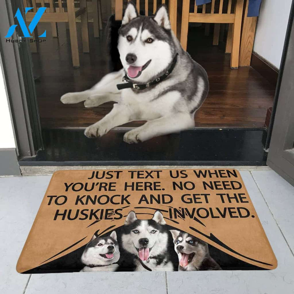 TO KNOCK AND GET THE HUSKIES INVOLVED Doormat 23.6" x 15.7" | Welcome Mat | House Warming Gift