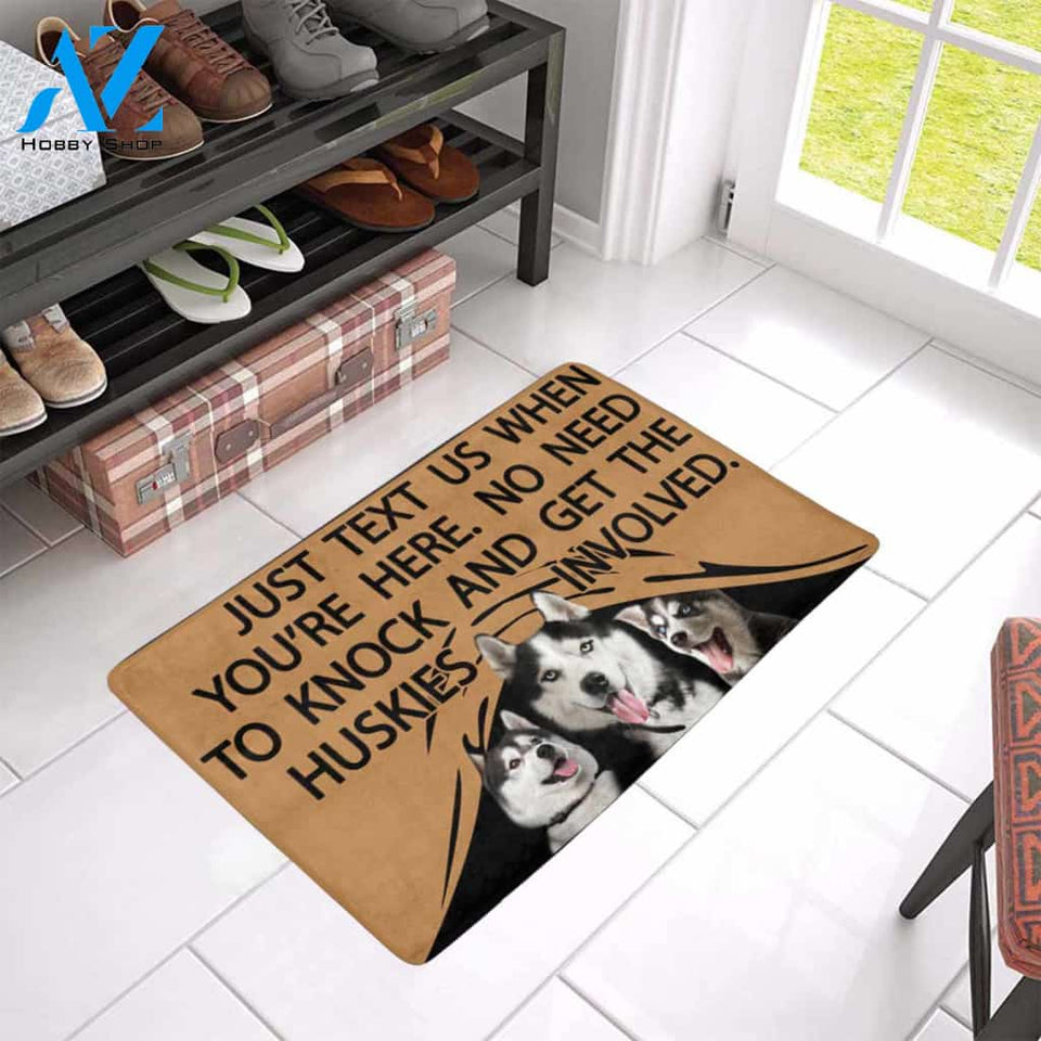 TO KNOCK AND GET THE HUSKIES INVOLVED Doormat 23.6" x 15.7" | Welcome Mat | House Warming Gift