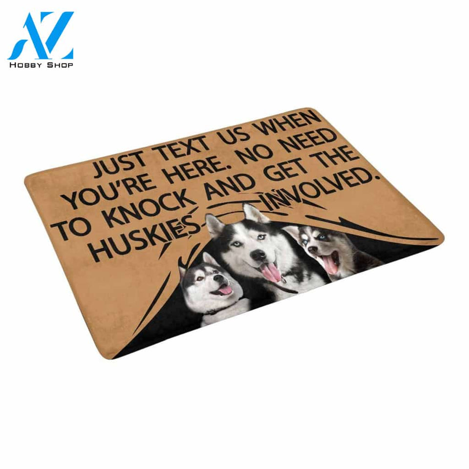 TO KNOCK AND GET THE HUSKIES INVOLVED Doormat 23.6" x 15.7" | Welcome Mat | House Warming Gift