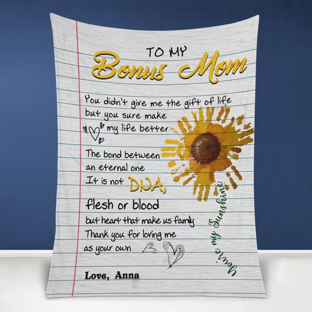 To My Bonus Mom You Didn't Give Me The Gift Of Life Handprint Sunflower Blanket Gift For Bonus Mom Mother's Day Gift Home Decor Bedding Couch Sofa Soft and Comfy Cozy
